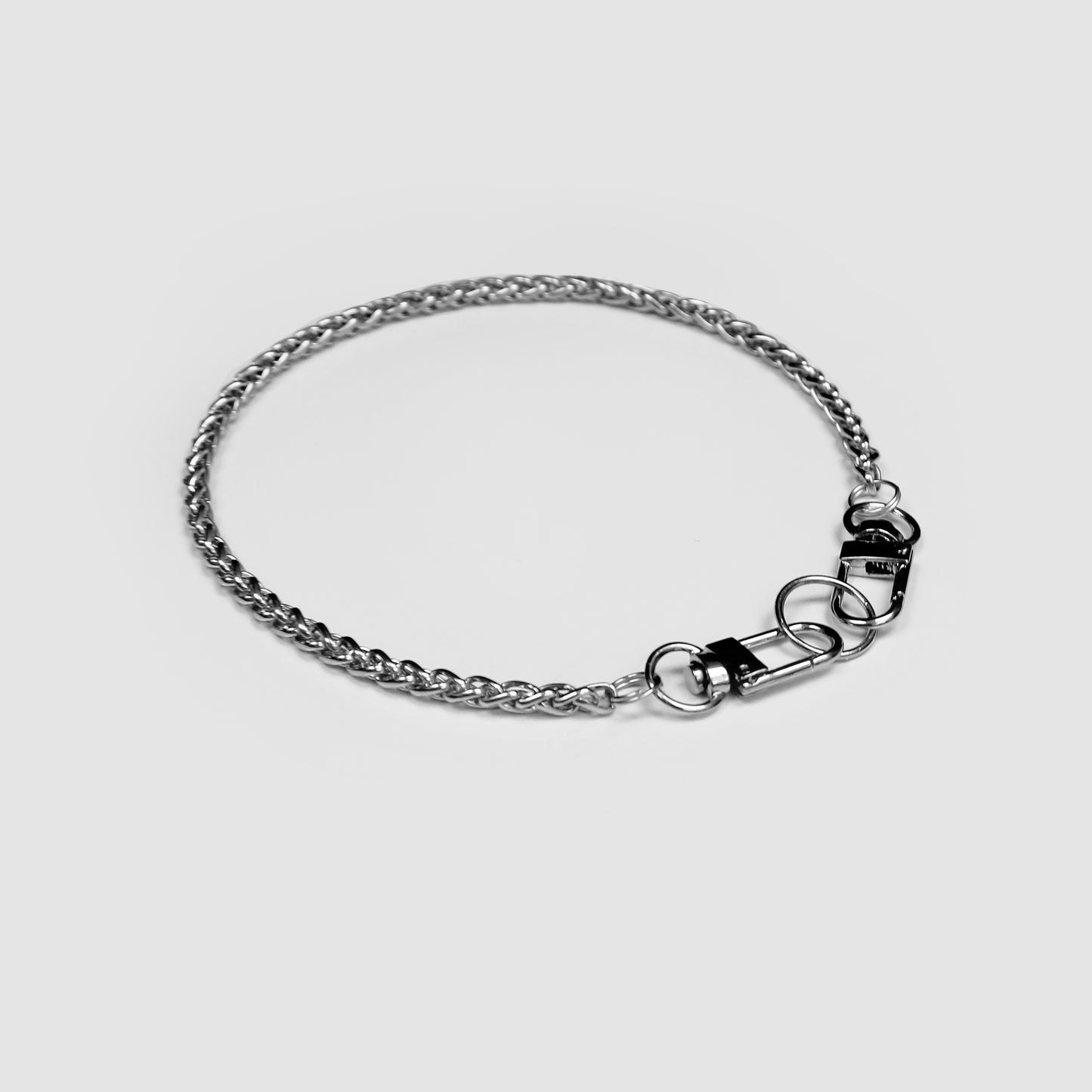 THIN LILLY CHAIN CHOKER