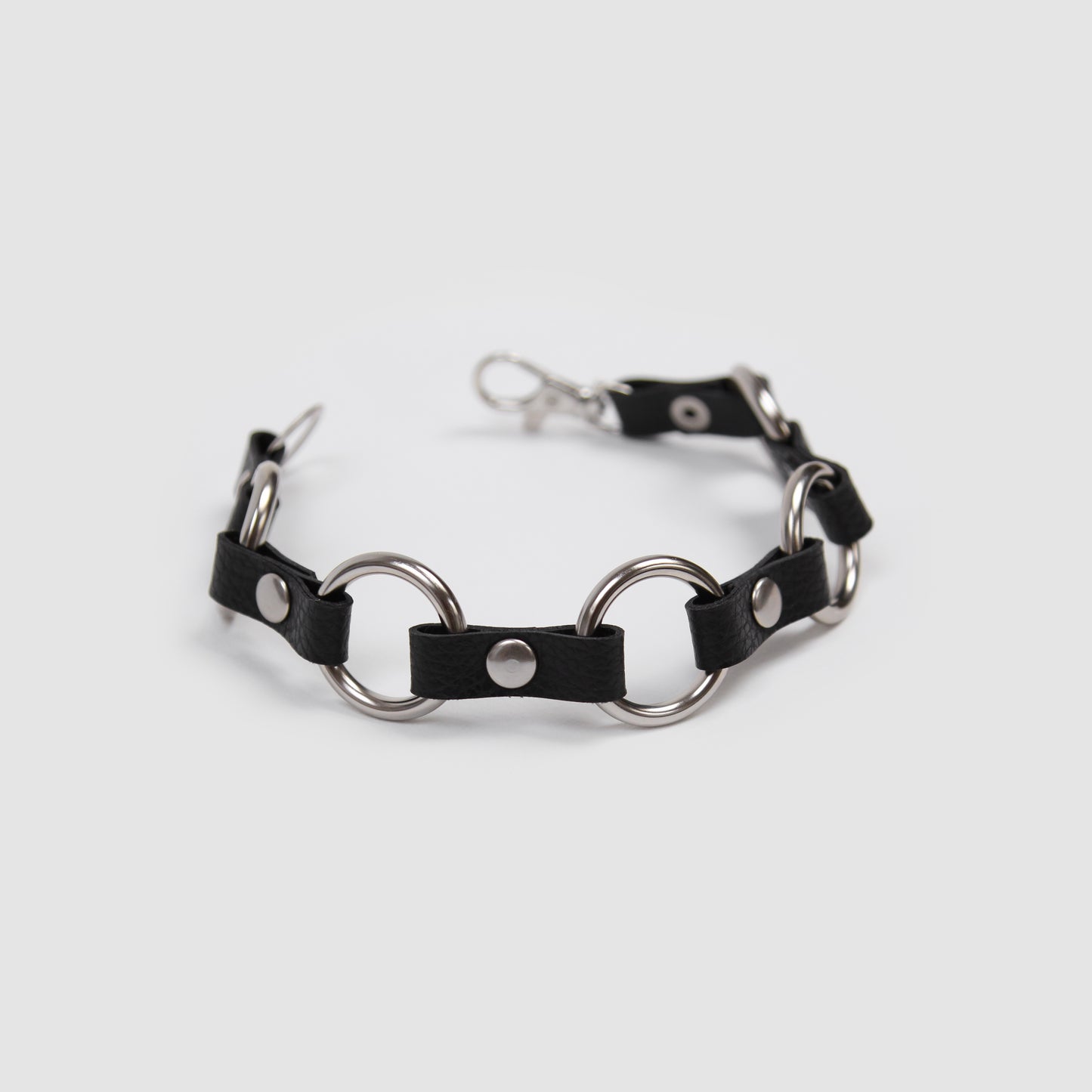 RINGIE CHOKER